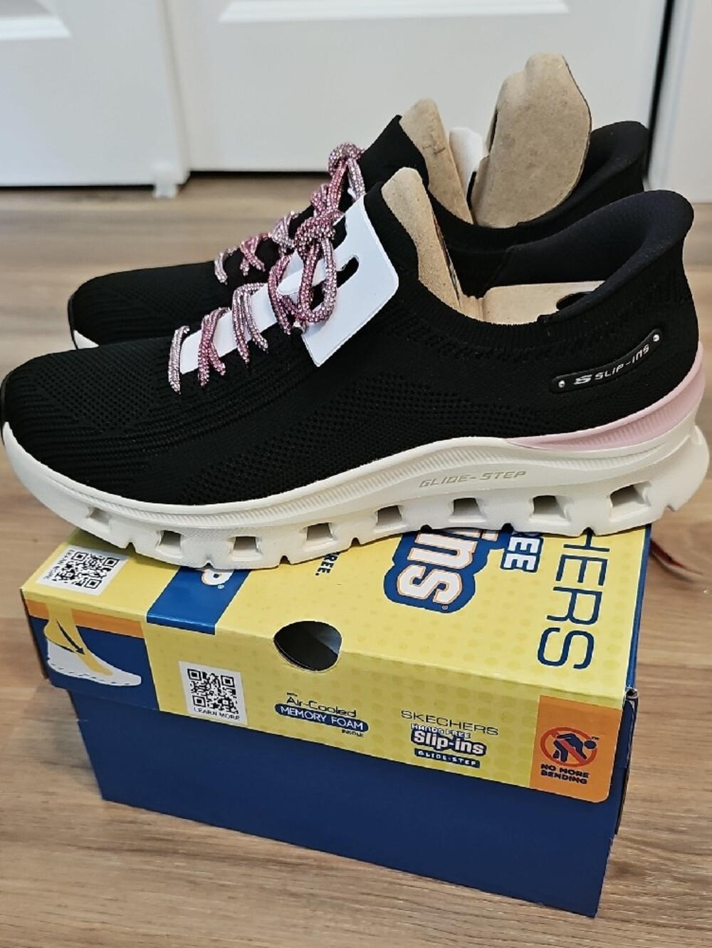Skechers Black Knit Slip-Ons with Pink Beaded Laces - Picture 4 of 6